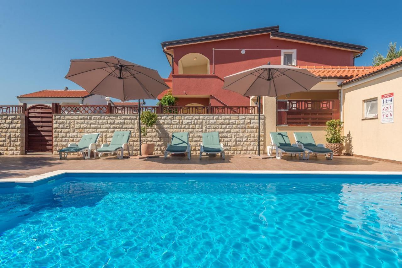 Apartment Kaktus Vir