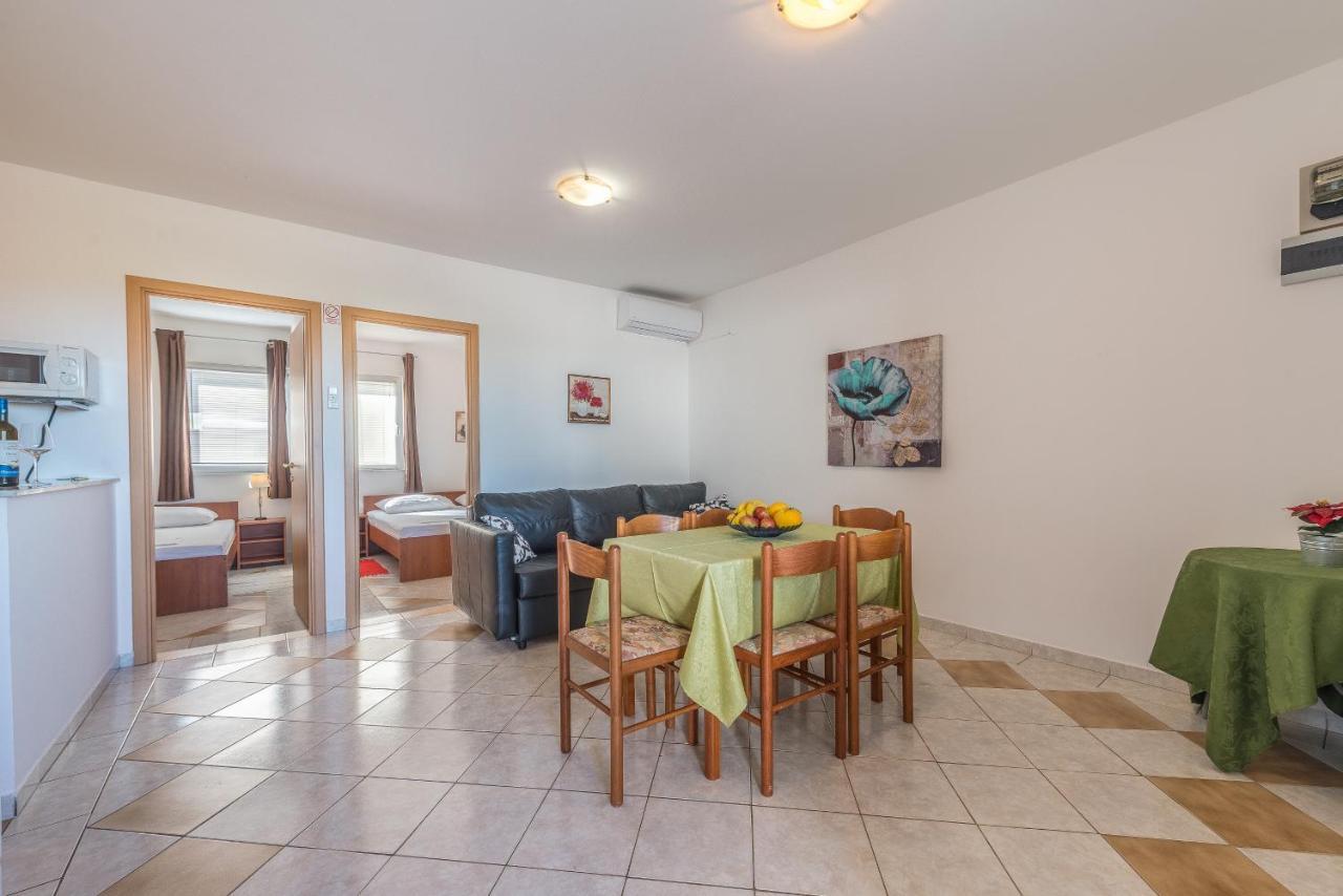 Apartman Kaktus *